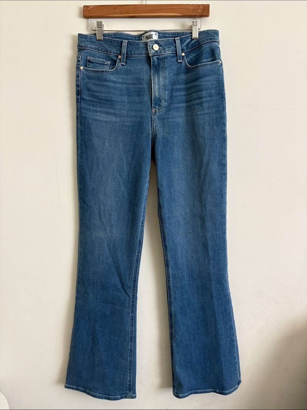 Paige High Rise Laurel Canyon Blue Jeans Size 31 - Picture 4 of 11